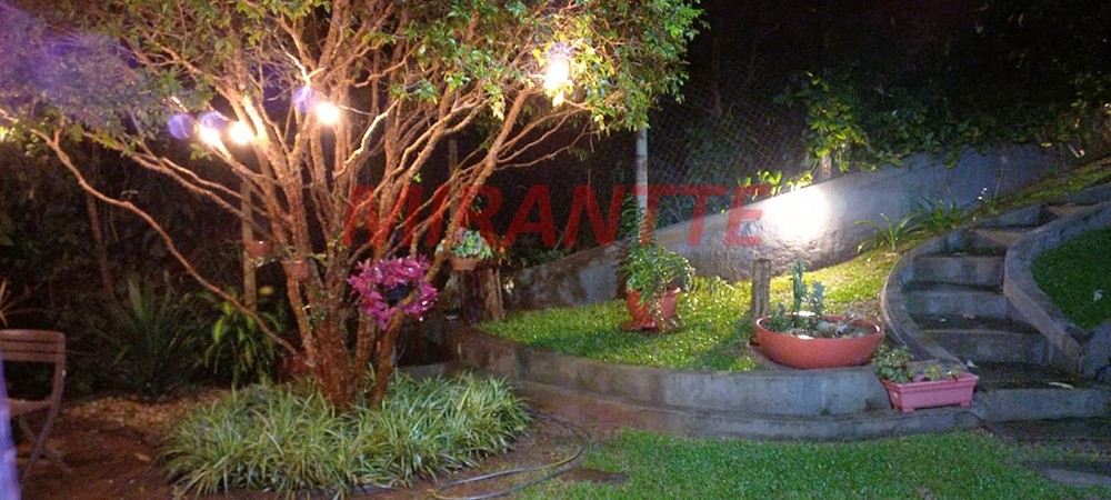 Sobrado de 428m² com 4 quartos em Serra da Cantareira