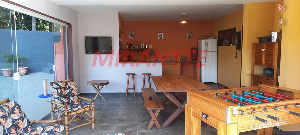 Sobrado de 428m² com 4 quartos em Serra da Cantareira