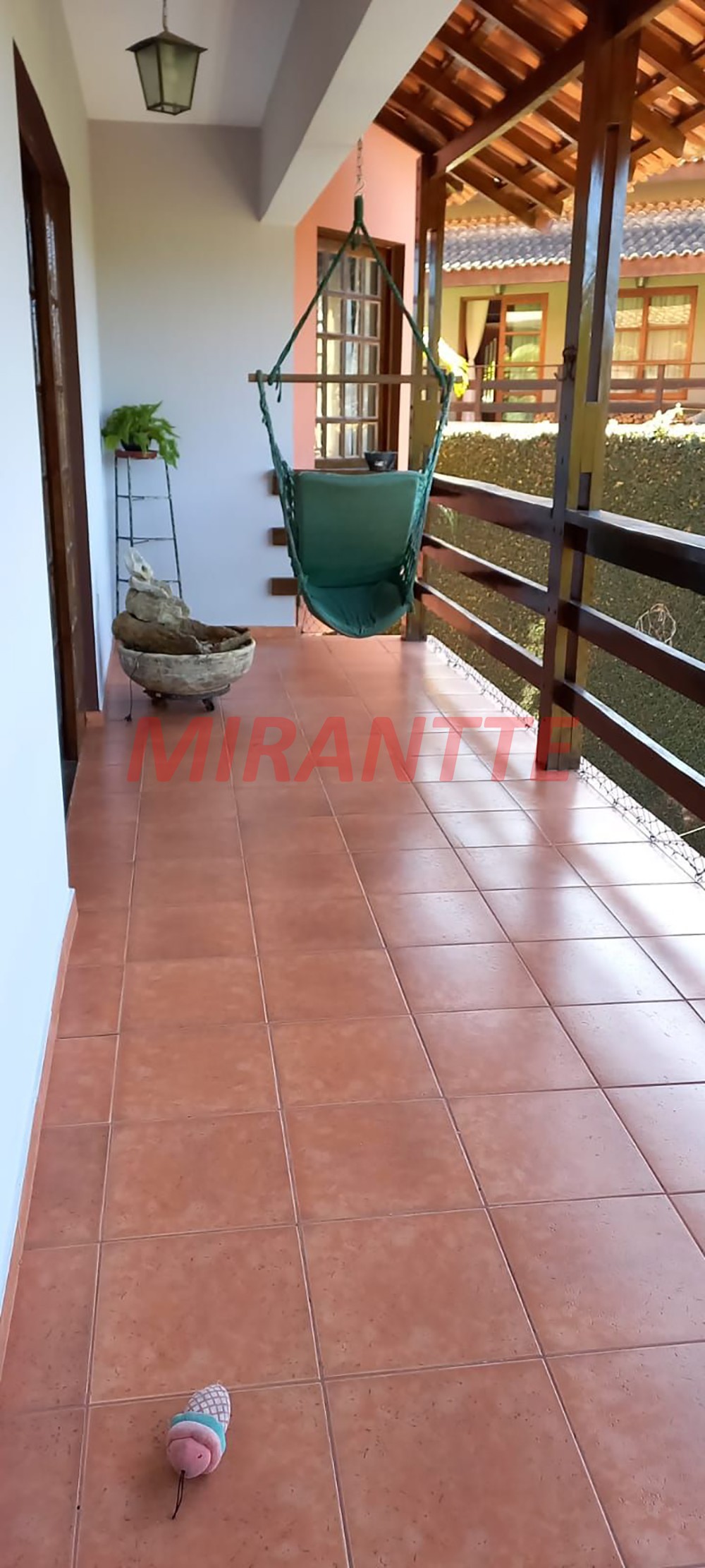 Sobrado de 428m² com 4 quartos em Serra da Cantareira