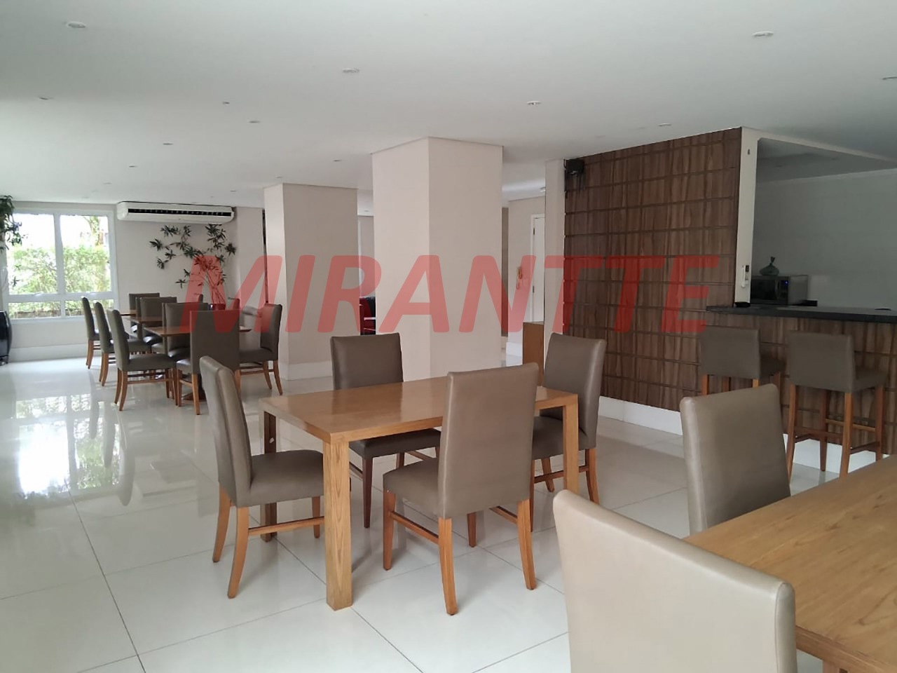 Cobertura de 313m² com 4 quartos em Santana