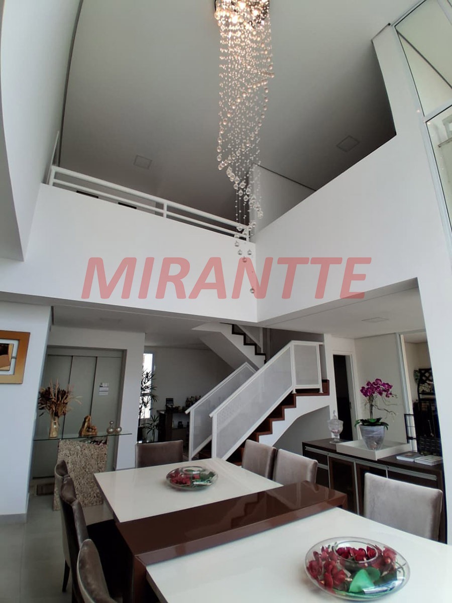 Cobertura de 313m² com 4 quartos em Santana