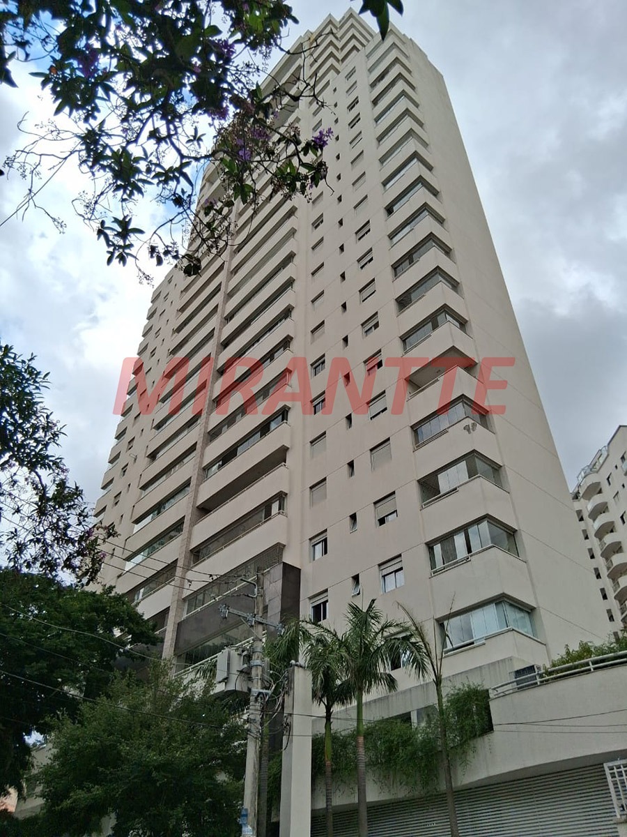 Cobertura de 313m² com 4 quartos em Santana