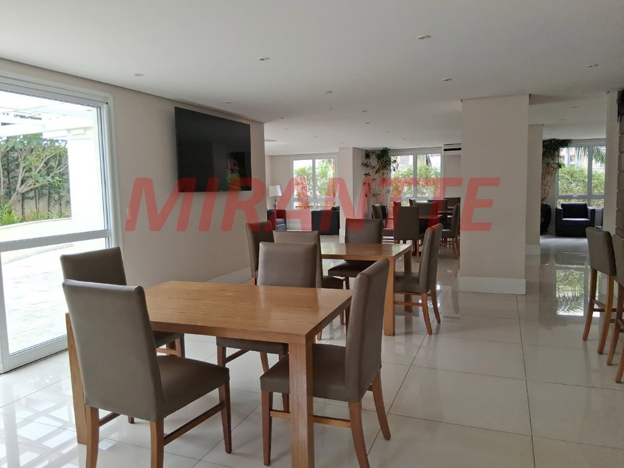 Cobertura de 313m² com 4 quartos em Santana