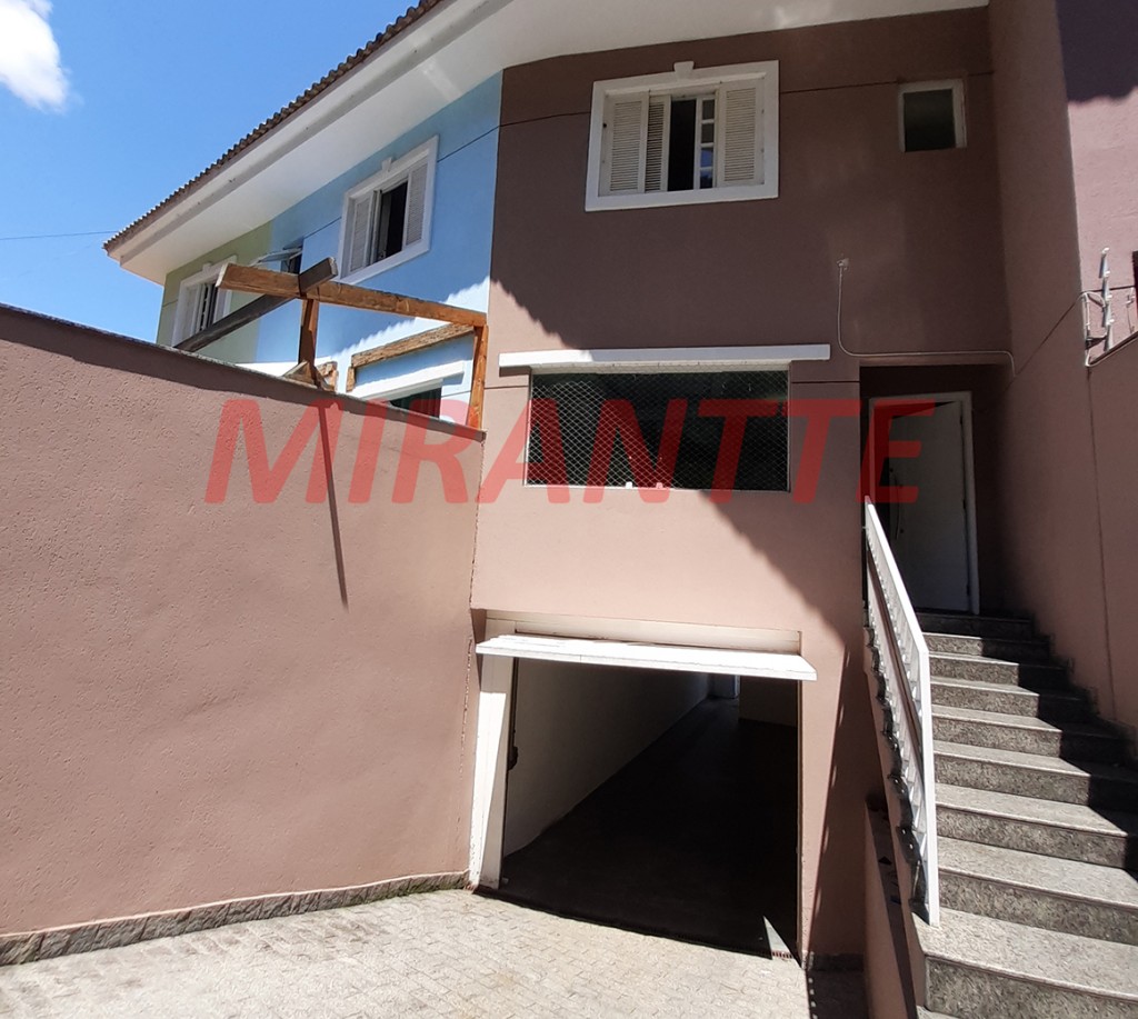 Sobrado de 140m² com 3 quartos em Tremembe