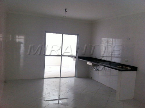 Sobrado de 110m² com 3 quartos em Imirim