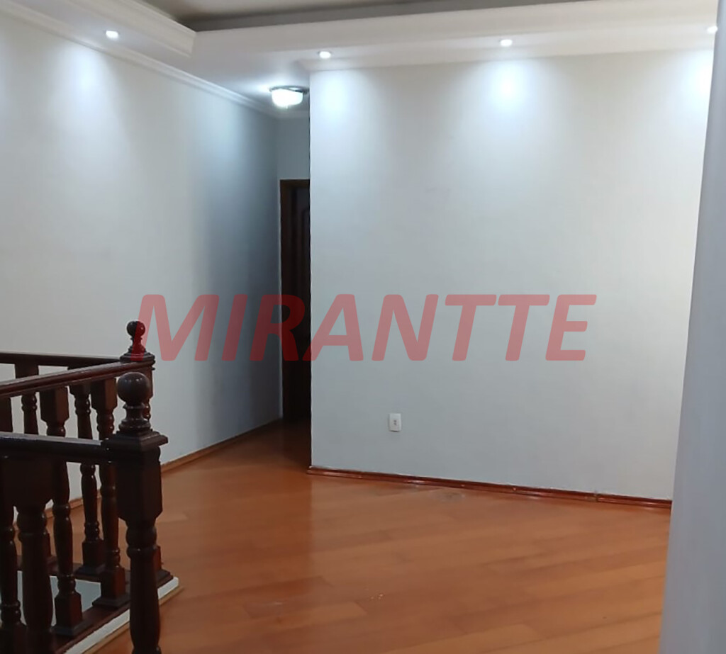 Sobrado de 351m² com 3 quartos em Chora Menino