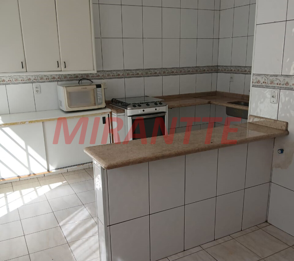 Sobrado de 351m² com 3 quartos em Chora Menino