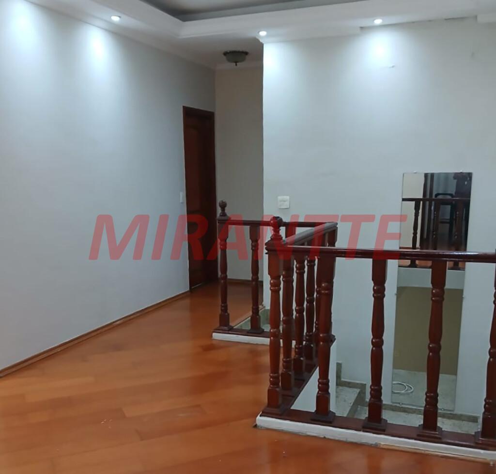 Sobrado de 351m² com 3 quartos em Chora Menino