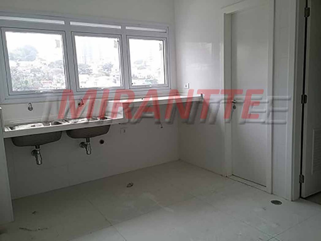 Apartamento de 297m² com 4 quartos em Santana