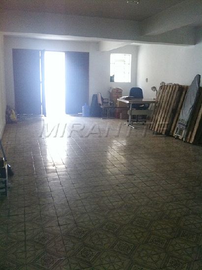 Sobrado de 210m² com 3 quartos em Santana