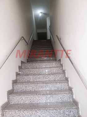 Comercial de 700m² em Santana