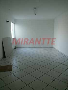 Comercial de 700m² em Santana