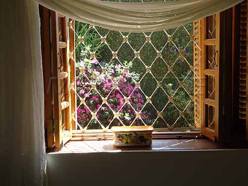 Casa terrea com 5 quartos em Horto Florestal