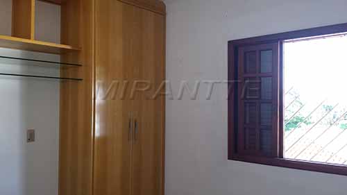 Sobrado de 144m² com 3 quartos em Jardim Bibi