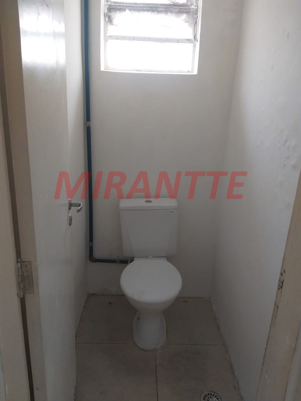 Comercial de 466m² em Santana