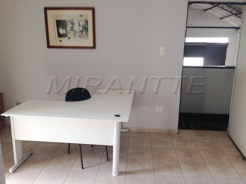 Galpao de 900m² em Jardim Brasil