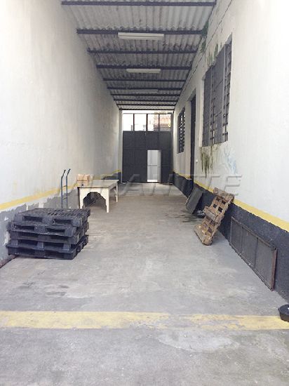 Galpao de 900m² em Jardim Brasil