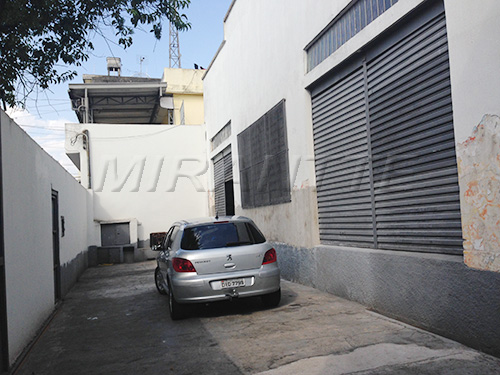 Galpao de 900m² em Jardim Brasil