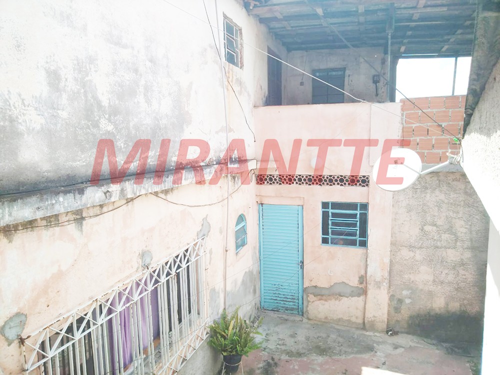 Terreno de 678m² em Vila Constança