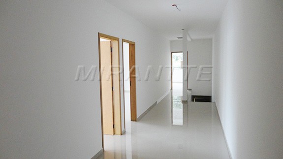 Comercial de 172m² em Vila Albertina