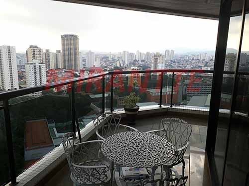 Apartamento de 219m² com 4 quartos em Santana