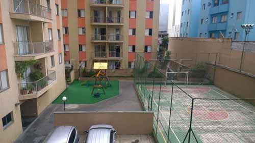 Apartamento de 65m² com 2 quartos em Jardim Ana Maria