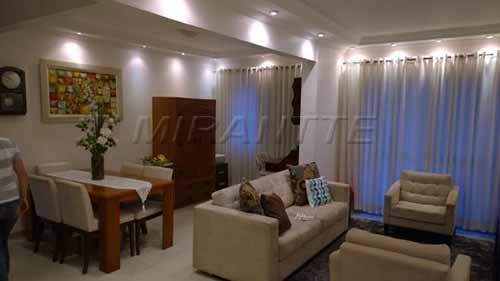 Apartamento de 65m² com 2 quartos em Jardim Ana Maria