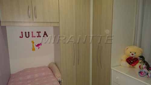 Apartamento de 65m² com 2 quartos em Jardim Ana Maria
