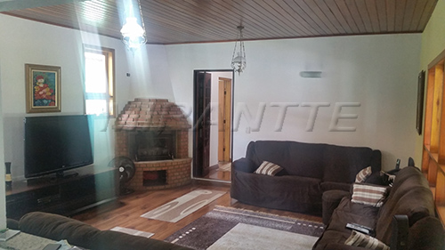 Casa terrea de 300m² com 4 quartos em Serra Da Cantareira