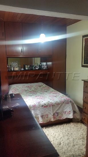 Casa terrea de 300m² com 4 quartos em Serra Da Cantareira