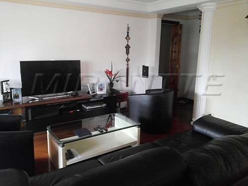 Apartamento de 208m² com 4 quartos em Santana