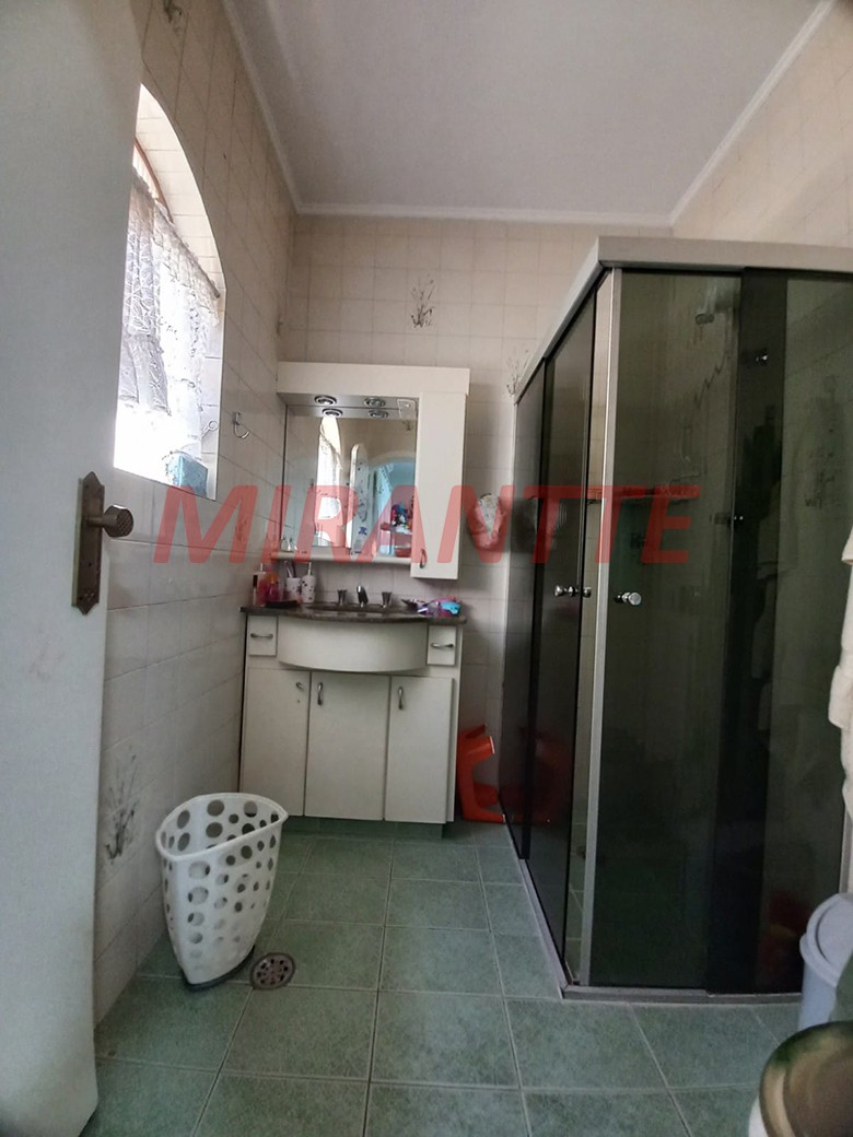 Sobrado de 290m² com 3 quartos em Tremembe
