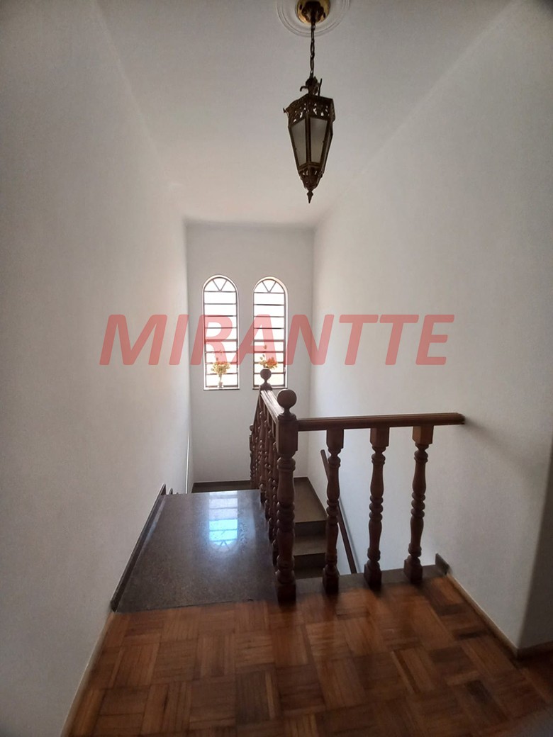 Sobrado de 290m² com 3 quartos em Tremembe