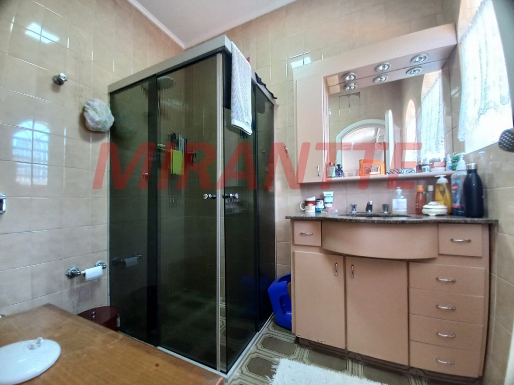 Sobrado de 290m² com 3 quartos em Tremembe