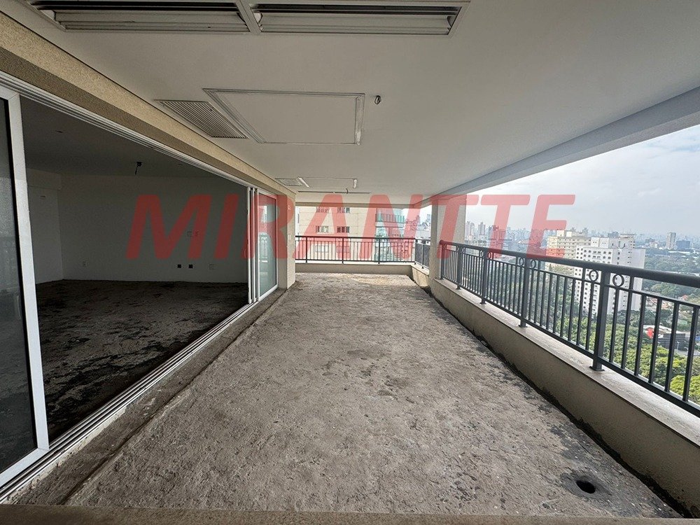 Apartamento de 297m² com 4 quartos em Santana