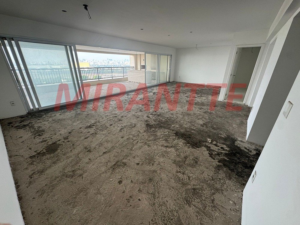 Apartamento de 297m² com 4 quartos em Santana