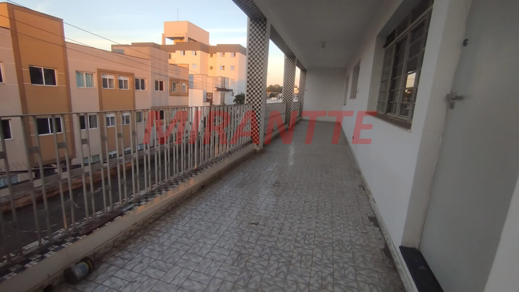 Comercial de 320m² com 4 quartos em Vila Mazzei