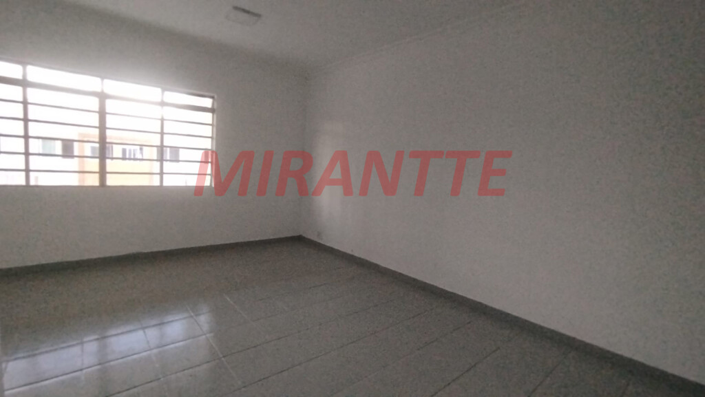 Comercial de 320m² com 4 quartos em Vila Mazzei