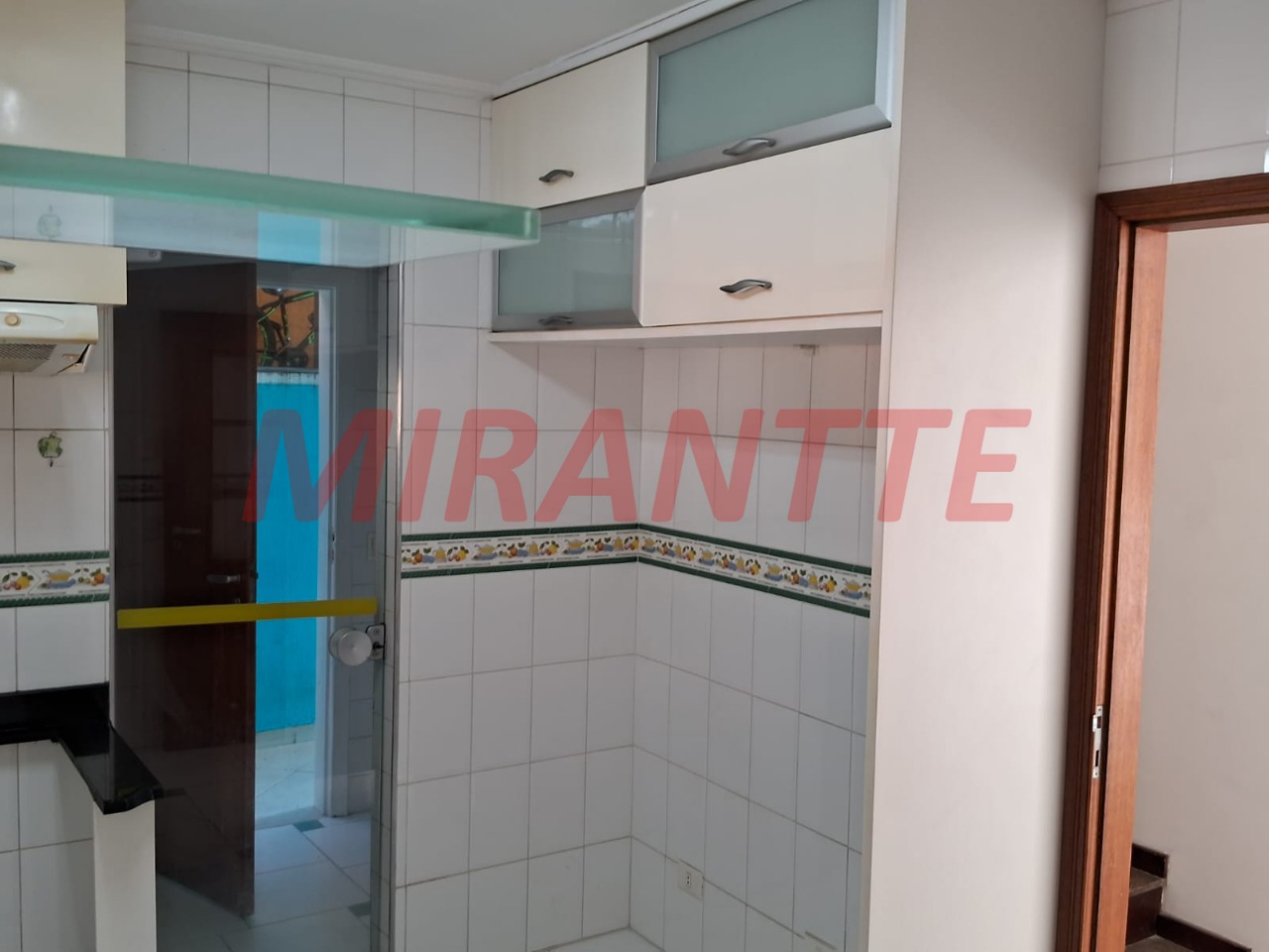 Cond. fechado de 300m² com 6 quartos em Pedra Branca