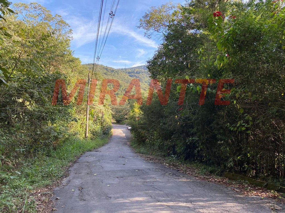 Terreno de 1140m² em Serra da Cantareira