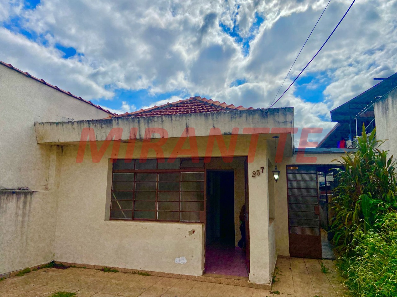 Casa terrea de 254m² com 4 quartos em Casa Verde Alta
