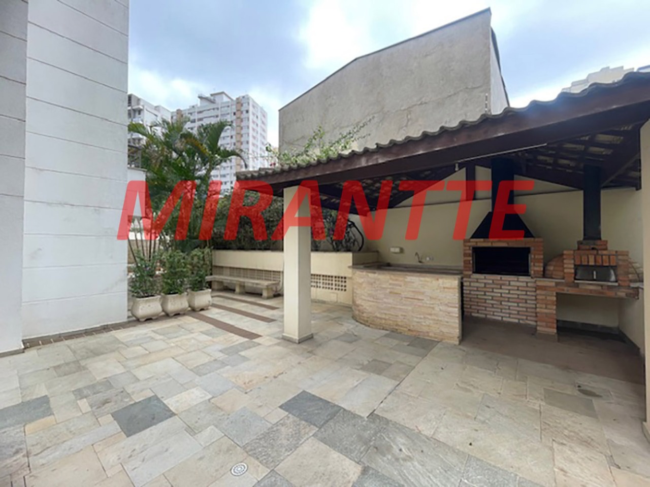 Cobertura de 190m² com 4 quartos em Santana