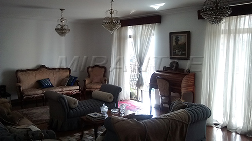 Apartamento de 267m² com 4 quartos em Santana