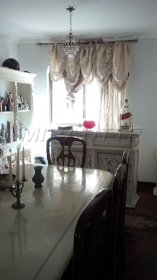 Apartamento de 267m² com 4 quartos em Santana
