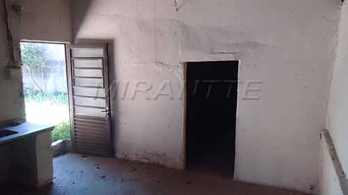 Terreno de 240m² com 2 quartos em Vila Nova Parada