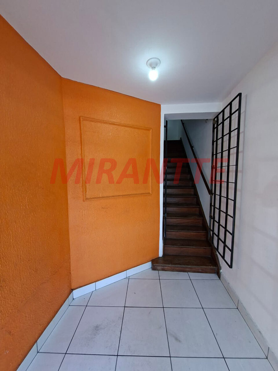 Conjunto comercial em Santana