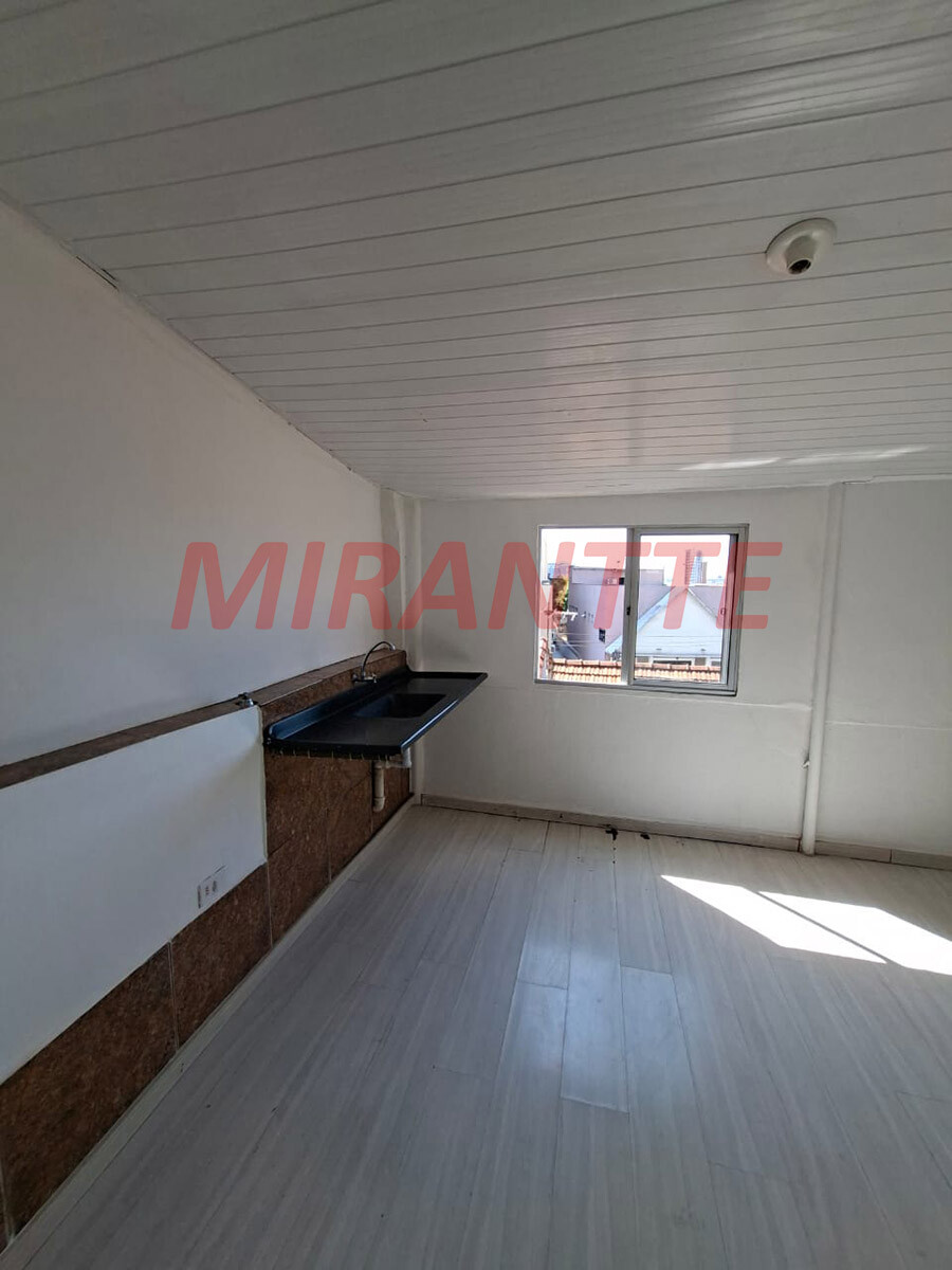 Conjunto comercial em Santana