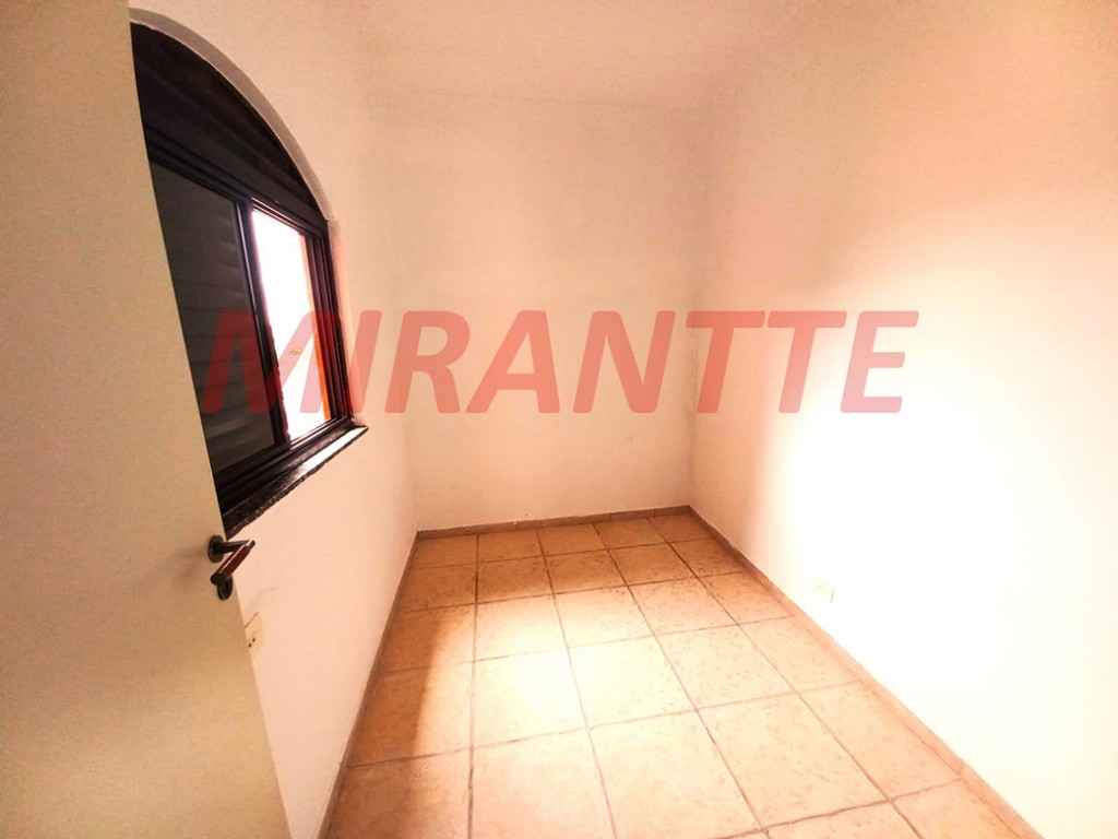 Sobrado de 262m² com 3 quartos em Vila Mazzei