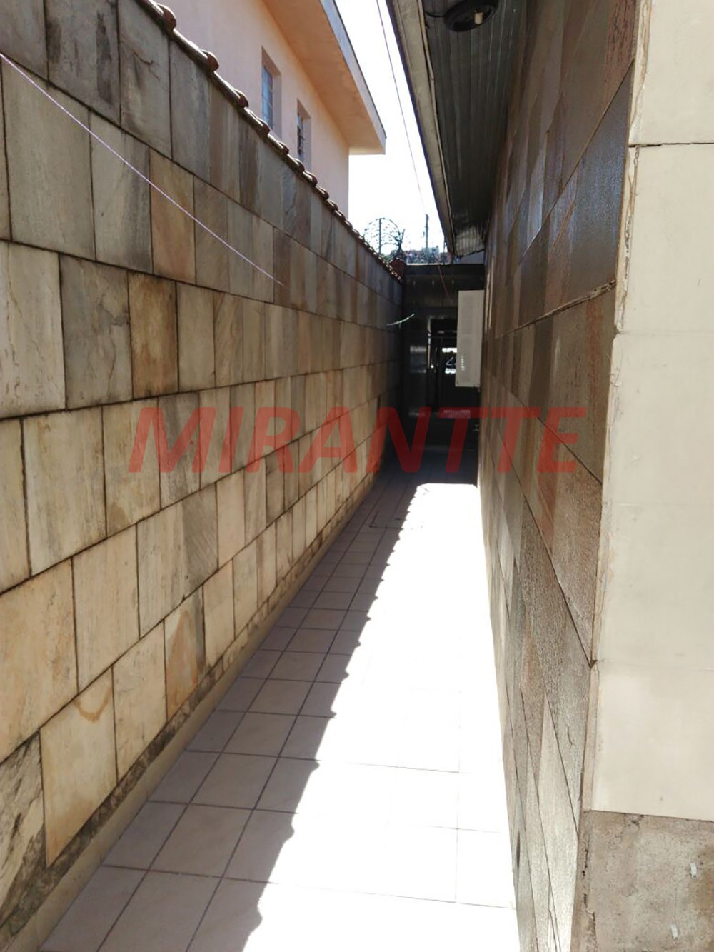 Casa terrea de 170m² com 4 quartos em Vila Nilo