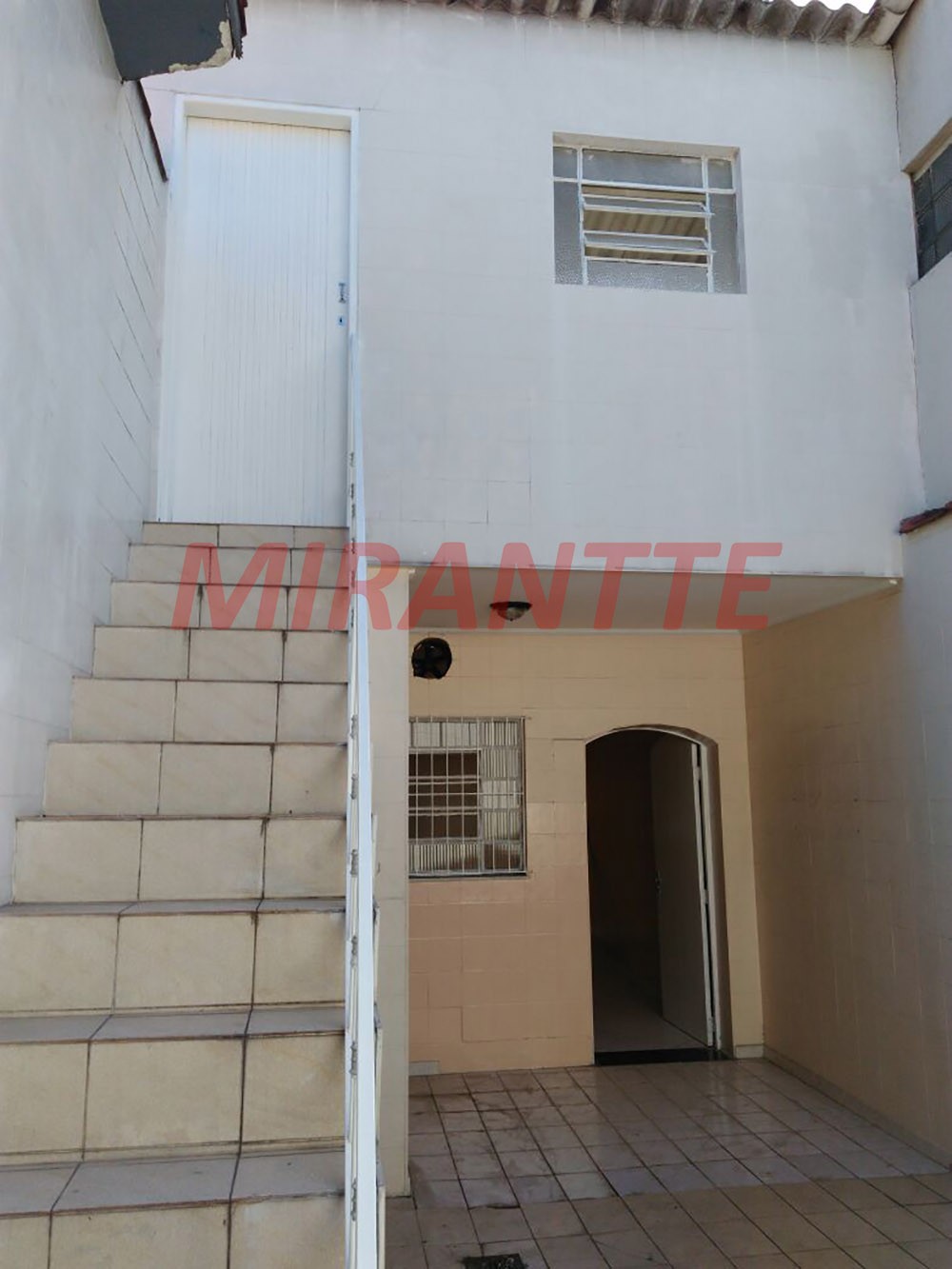 Casa terrea de 170m² com 4 quartos em Vila Nilo